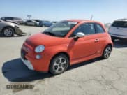 ✅ 2015 FIAT 500e • VIN: 3C3CFFGE5FT642262 • Lot: 58604905. Listed on Copart with 54,740 mi. Free auction sales archive from the USA and detailed vehicle history report at DreamBid. Image 1.