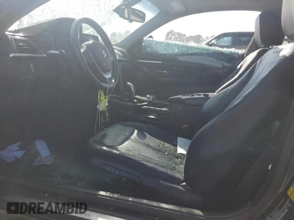 ✅ 2014 BMW 4 Series 435i • VIN: WBA3R1C5XEK192682 • Lot: 71275135. Listed on Copart with 134,675 mi. Free auction sales archive from the USA and detailed vehicle history report at DreamBid. Image 7.