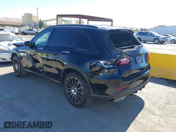 ✅ 2021 Mercedes-Benz GLC 300 • VIN: W1N0G8DB6MV286007 • Lot: 42940680. Listed on IAAI with 120,716 mi. Free auction sales archive from the USA and detailed vehicle history report at DreamBid. Image 3.