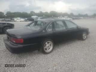 1996 Chevrolet Caprice 1SA Special Value z VIN 1G1BL52P3TR124750, wystawiony jako Copart lot #68121955 z przebiegiem 122 603 mil mil oraz Szkoda całkowita • Salvage title. Historia ofert i sprzedaży dostępna na DreamBid. Obrazek 3.
