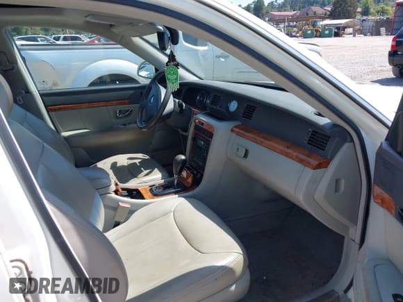 ✅ 2006 Kia Amanti • VIN: KNALD124765105005 • Lot: 43162874. Listed on IAAI with 120,861 mi. Free auction sales archive from the USA and detailed vehicle history report at DreamBid. Image 5.