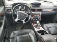 ✅ 2013 Volvo S80 3.2L • VIN: YV1952AS6D1170958 • Лот: 51680535. Опубликован ранее на Copart с пробегом 130 761 миль. Бесплатный доступ к архиву аукционных продаж из США и подробный отчёт об истории автомобиля на DreamBid. Изображение 8.