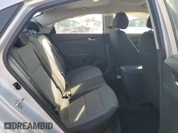 ✅ 2018 Hyundai Accent Limited • VIN: 3KPC34A31JE035465 • Лот: 78407684. Опубликован ранее на Copart с пробегом 70 697 миль. Бесплатный доступ к архиву аукционных продаж из США и подробный отчёт об истории автомобиля на DreamBid. Изображение 11.