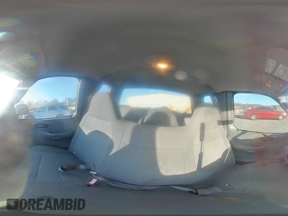 ✅ 2003 Ford F-150 XL • VIN: 1FTRX18W23NB68473 • Лот: 87221985. Опубликован ранее на Copart с пробегом 214 539 миль. Бесплатный доступ к архиву аукционных продаж из США и подробный отчёт об истории автомобиля на DreamBid. Изображение 14.