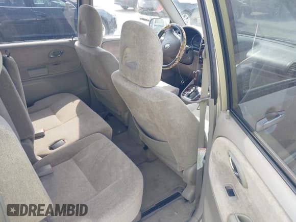 ✅ 2003 Suzuki XL7 Touring • VIN: JS3TX92V634111642 • Lot: 42096355. Wystawiony na IAAI z przebiegiem 95 009 mil. Bezpłatny archiwum sprzedaży aukcyjnych z USA i szczegółowy raport historii pojazdu na DreamBid. Zdjęcie 8.