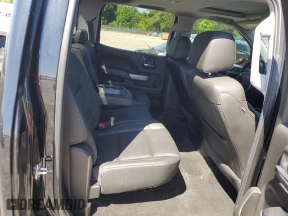 ✅ 2018 Chevrolet Silverado 1500 LTZ • VIN: 3GCUKSEJ5JG361813 • Лот: 58879924. Опубликован ранее на Copart с пробегом 122 861 миль. Бесплатный доступ к архиву аукционных продаж из США и подробный отчёт об истории автомобиля на DreamBid. Изображение 10.