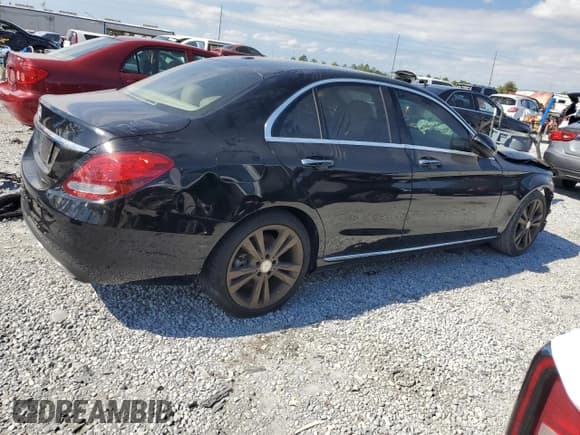 ✅ 2016 Mercedes-Benz C 300 • VIN: 55SWF4JB6GU169370 • Lot: 90598365. Wystawiony na Copart z przebiegiem Nie podano. Bezpłatny archiwum sprzedaży aukcyjnych z USA i szczegółowy raport historii pojazdu na DreamBid. Zdjęcie 3.