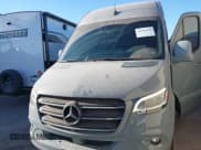 ✅ 2021 Mercedes-Benz Sprinter Cargo • VIN: W1W4ECHY5MT075011 • Lot: 41364920. Listed on IAAI with 22,421 mi. Free auction sales archive from the USA and detailed vehicle history report at DreamBid. Image 6.