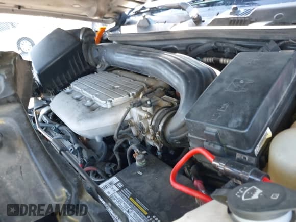 ✅ 2005 Saturn VUE • VIN: 5GZCZ53405S843947 • Lot: 41220739. Wystawiony na IAAI z przebiegiem Nie podano. Bezpłatny archiwum sprzedaży aukcyjnych z USA i szczegółowy raport historii pojazdu na DreamBid. Zdjęcie 10.