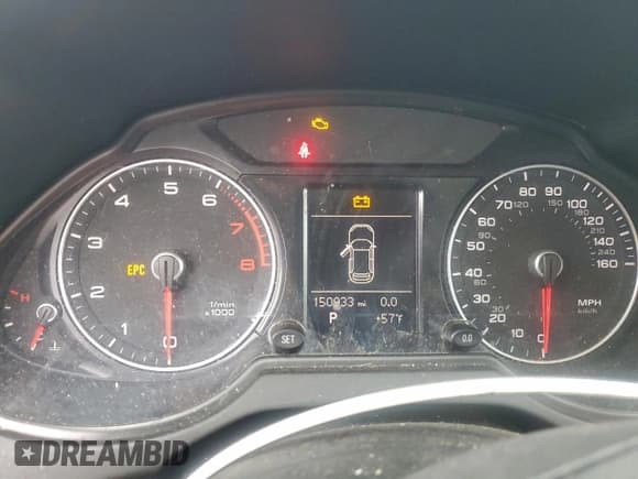 ✅ 2015 Audi Q5 Premium Plus • VIN: WA1LFAFP8FA055668 • Lot: 93051015. Listed on Copart with 150,933 mi. Free auction sales archive from the USA and detailed vehicle history report at DreamBid. Image 9.