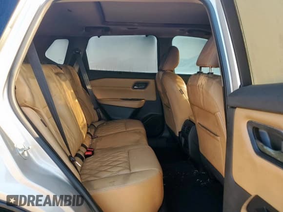 ✅ 2022 Nissan Rogue Platinum • VIN: JN8BT3DC2NW119229 • Lot: 65777745. Wystawiony na Copart z przebiegiem 41 233 mil. Bezpłatny archiwum sprzedaży aukcyjnych z USA i szczegółowy raport historii pojazdu na DreamBid. Zdjęcie 11.