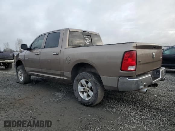 ✅ 2009 Dodge 1500 SLT • VIN: 1D3HV13T89S733471 • Lot: 87426464. Wystawiony na Copart z przebiegiem Nie podano. Bezpłatny archiwum sprzedaży aukcyjnych z USA i szczegółowy raport historii pojazdu na DreamBid. Zdjęcie 2.