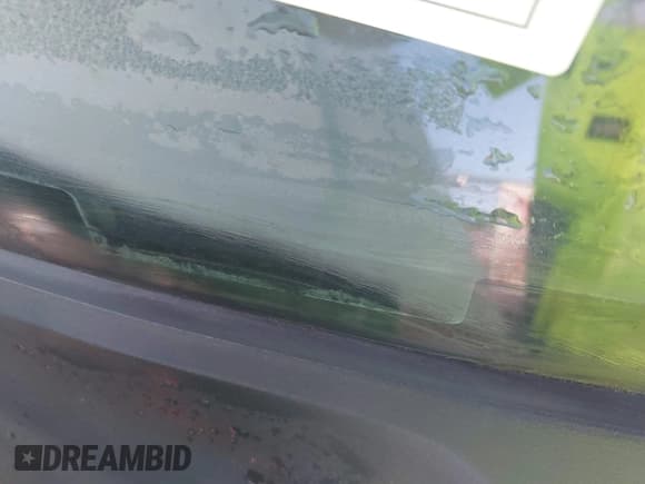 ✅ 1996 Ford Explorer XL • VIN: 1FMDU32X1TUC01318 • Lot: 42734405. Wystawiony na IAAI z przebiegiem 130 055 mil. Bezpłatny archiwum sprzedaży aukcyjnych z USA i szczegółowy raport historii pojazdu na DreamBid. Zdjęcie 9.