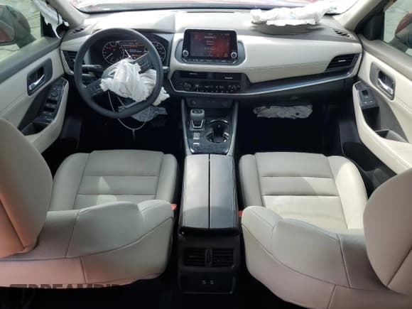 ✅ 2025 Nissan Rogue SV • VIN: 5N1BT3BA4SC852677 • Lot: 83851775. Listed on Copart with 6,079 mi. Free auction sales archive from the USA and detailed vehicle history report at DreamBid. Image 8.