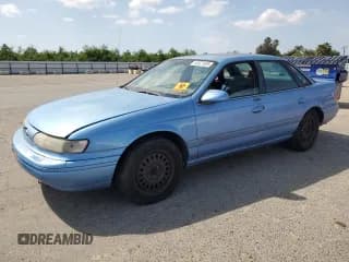 ✅ 1995 Ford Taurus GL • VIN: 1FALP52U6SG266810 • Lot: 53521525. Wystawiony na Copart z przebiegiem 63 135 mil. Bezpłatny archiwum sprzedaży aukcyjnych z USA i szczegółowy raport historii pojazdu na DreamBid. Zdjęcie 1.