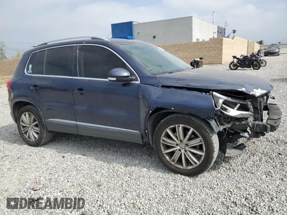 ✅ 2012 Volkswagen Tiguan SE • VIN: WVGAV7AX2CW551375 • Lot: 58834985. Listed on Copart with 95,892 mi. Free auction sales archive from the USA and detailed vehicle history report at DreamBid. Image 4.