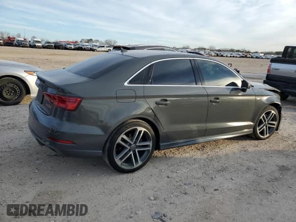 ✅ 2018 Audi A3 Premium Plus • VIN: WAUGUGFF4J1024088 • Лот: 41728105. Опубликован ранее на Copart с пробегом 86 614 миль. Бесплатный доступ к архиву аукционных продаж из США и подробный отчёт об истории автомобиля на DreamBid. Изображение 3.