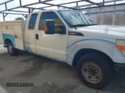 ✅ 2015 Ford F-250 XLT • VIN: 1FT7X2AT2FEA31504 • Lot: 42402725. Wystawiony na IAAI z przebiegiem 130 273 mil. Bezpłatny archiwum sprzedaży aukcyjnych z USA i szczegółowy raport historii pojazdu na DreamBid. Zdjęcie 13.