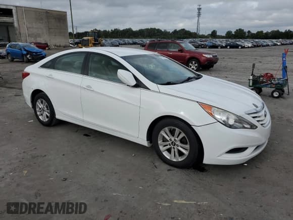 ✅ 2013 Hyundai Sonata GLS • VIN: 5NPEB4AC2DH733157 • Lot: 71794474. Listed on Copart with 190,554 mi. Free auction sales archive from the USA and detailed vehicle history report at DreamBid. Image 4.