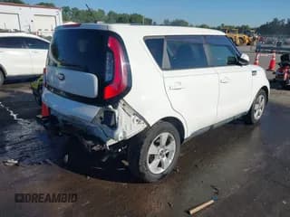 ✅ 2018 Kia Soul • VIN: KNDJN2A28J7592659 • Lot: 43112757. Wystawiony na IAAI z przebiegiem 53 458 mil. Bezpłatny archiwum sprzedaży aukcyjnych z USA i szczegółowy raport historii pojazdu na DreamBid. Zdjęcie 4.