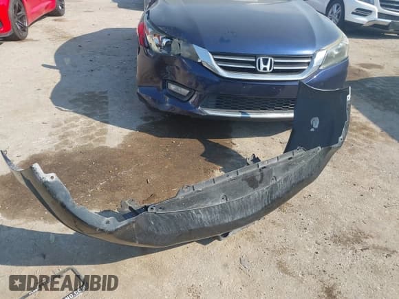 ✅ 2009 Honda Accord EX • VIN: 1HGCP26729A040890 • Lot: 43224241. Wystawiony na IAAI z przebiegiem 200 949 mil. Bezpłatny archiwum sprzedaży aukcyjnych z USA i szczegółowy raport historii pojazdu na DreamBid. Zdjęcie 12.