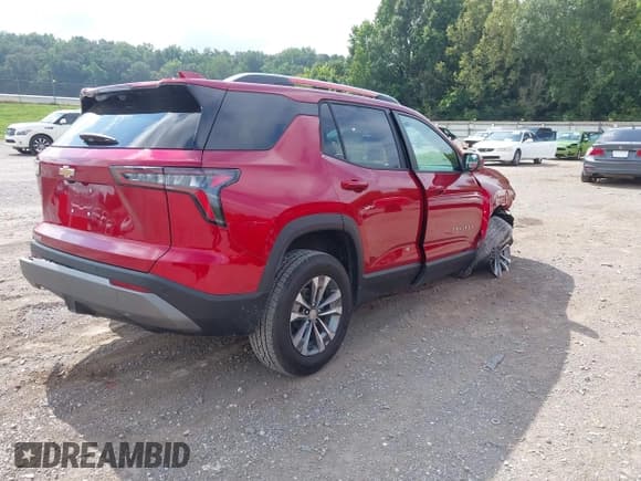 ✅ 2025 Chevrolet Equinox FWD LT • VIN: 3GNAXHEG1SL159904 • Lot: 43049100. Wystawiony na IAAI z przebiegiem 16 567 mil. Bezpłatny archiwum sprzedaży aukcyjnych z USA i szczegółowy raport historii pojazdu na DreamBid. Zdjęcie 4.