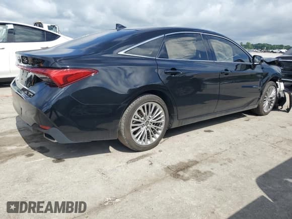 ✅ 2021 Toyota Avalon • VIN: 4T1MB1BB6MU001650 • Lot: 54729984. Listed on Copart with 23,451 mi. Free auction sales archive from the USA and detailed vehicle history report at DreamBid. Image 3.