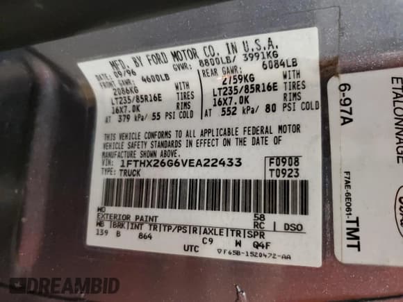 ✅ 1997 Ford F-250 • VIN: 1FTHX26G6VEA22433 • Lot: 82139055. Wystawiony na Copart z przebiegiem 108 838 mil. Bezpłatny archiwum sprzedaży aukcyjnych z USA i szczegółowy raport historii pojazdu na DreamBid. Zdjęcie 13.