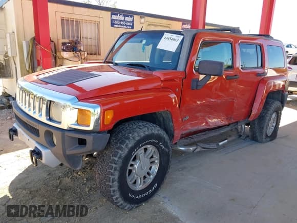✅ 2009 Hummer H3 SUV • VIN: 5GTEN13E598111137 • Lot: 43454063. Wystawiony na IAAI z przebiegiem 201 142 mil. Bezpłatny archiwum sprzedaży aukcyjnych z USA i szczegółowy raport historii pojazdu na DreamBid. Zdjęcie 17.