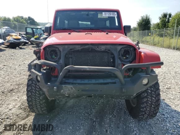 ✅ 2014 Jeep Wrangler Unlimited Sahara • VIN: 1C4BJWEG6EL165135 • Lot: 81126105. Listed on Copart with 144,428 mi. Free auction sales archive from the USA and detailed vehicle history report at DreamBid. Image 5.