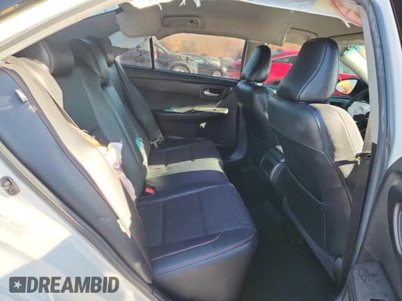 ✅ 2017 Toyota Camry SE • VIN: 4T1BF1FK1HU761934 • Lot: 90678405. Wystawiony na Copart z przebiegiem 118 211 mil. Bezpłatny archiwum sprzedaży aukcyjnych z USA i szczegółowy raport historii pojazdu na DreamBid. Zdjęcie 10.