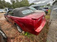 ✅ 2007 Ford Mustang Deluxe • VIN: 1ZVFT84N575262497 • Лот: 96198935. Опубликован ранее на Copart с пробегом 157 957 миль. Бесплатный доступ к архиву аукционных продаж из США и подробный отчёт об истории автомобиля на DreamBid. Изображение 3.