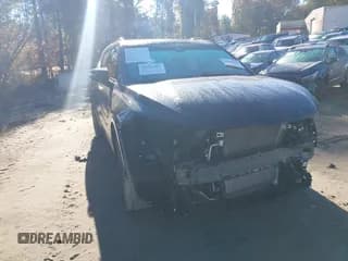 ✅ 2023 Chevrolet Blazer RS • VIN: 3GNKBKRS0PS176575 • Lot: 43601524. Wystawiony na IAAI z przebiegiem 28 010 mil. Bezpłatny archiwum sprzedaży aukcyjnych z USA i szczegółowy raport historii pojazdu na DreamBid. Zdjęcie 1.