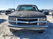 ✅ 1997 Chevrolet Silverado 1500 • VIN: 2GCEK19R1V1286850 • Lot: 92199055. Wystawiony na Copart z przebiegiem 534 782 mil. Bezpłatny archiwum sprzedaży aukcyjnych z USA i szczegółowy raport historii pojazdu na DreamBid. Zdjęcie 5.