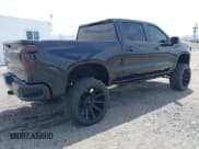 ✅ 2021 Chevrolet Silverado 1500 RST • VIN: 1GCUYEEL8MZ376540 • Lot: 42153636. Wystawiony na IAAI z przebiegiem 40 516 mil. Bezpłatny archiwum sprzedaży aukcyjnych z USA i szczegółowy raport historii pojazdu na DreamBid. Zdjęcie 4.