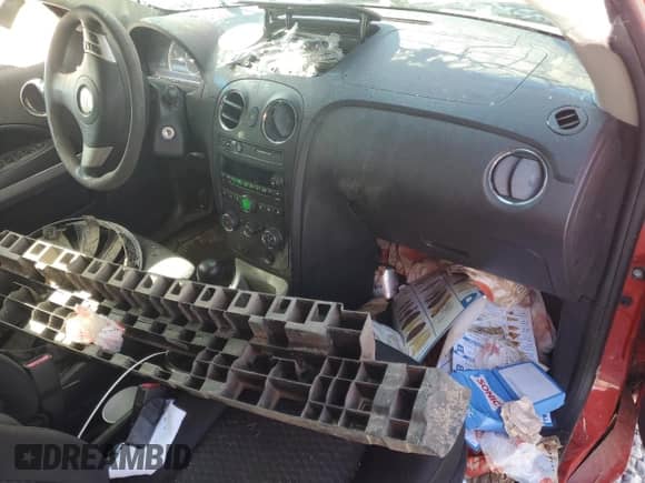 2010 Chevrolet HHR 1LT with VIN 3GNBABDB0AS604677, listed as a Copart auction lot 82387175 with Not provided miles and Salvage title. Bid and sale history available at DreamBid. Image 8.