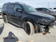 ✅ 2023 Jeep Wagoneer Series II Carbide • VIN: 1C4SJVBP8PS573840 • Lot: 80794803. Wystawiony na Copart z przebiegiem 11 368 mil. Bezpłatny archiwum sprzedaży aukcyjnych z USA i szczegółowy raport historii pojazdu na DreamBid. Zdjęcie 4.