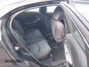 ✅ 2016 Scion iA • VIN: 3MYDLBZV2GY120886 • Lot: 43582142. Wystawiony na IAAI z przebiegiem 162 778 mil. Bezpłatny archiwum sprzedaży aukcyjnych z USA i szczegółowy raport historii pojazdu na DreamBid. Zdjęcie 8.