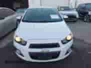 2016 Chevrolet Sonic LTZ с VIN 1G1JE6SB0G4161094, выставлен на аукционе IAAI как лот 41890781 с пробегом 121 282 миль миль и . История ставок и продаж доступна на DreamBid. Изображение 6.