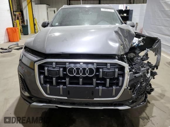 ✅ 2025 Audi Q7 Premium Plus • VIN: WA1LVBF73SD005925 • Lot: 58601935. Listed on Copart with 7,892 mi. Free auction sales archive from the USA and detailed vehicle history report at DreamBid. Image 5.