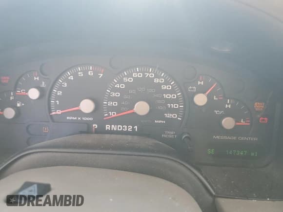 ✅ 2005 Ford Explorer Limited • VIN: 1FMDU75W95ZA48154 • Lot: 63396325. Wystawiony na Copart z przebiegiem 147 347 mil. Bezpłatny archiwum sprzedaży aukcyjnych z USA i szczegółowy raport historii pojazdu na DreamBid. Zdjęcie 9.