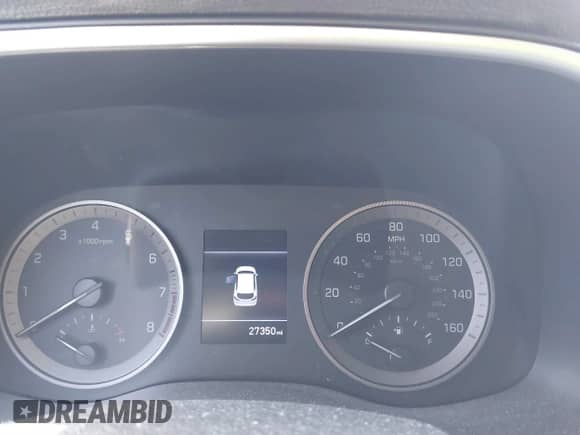 2020 Hyundai Tucson SEL с VIN KM8J33ALXLU197516, выставлен на аукционе IAAI как лот 41857132 с пробегом 27 350 миль миль и . История ставок и продаж доступна на DreamBid. Изображение 7.