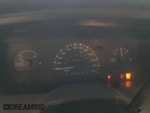 ✅ 1998 Ford Windstar GL • VIN: 2FMZA51U5WBC57452 • Lot: 86218814. Wystawiony na Copart z przebiegiem 128 014 mil. Bezpłatny archiwum sprzedaży aukcyjnych z USA i szczegółowy raport historii pojazdu na DreamBid. Zdjęcie 9.