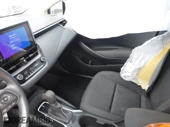 ✅ 2024 Toyota Corolla LE • VIN: 5YFB4MDE9RP098295 • Lot: 43394733. Wystawiony na IAAI z przebiegiem 50 497 mil. Bezpłatny archiwum sprzedaży aukcyjnych z USA i szczegółowy raport historii pojazdu na DreamBid. Zdjęcie 5.