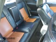 ✅ 2015 Dodge Challenger R/T • VIN: 2C3CDZAT5FH710678 • Lot: 43647121. Wystawiony na IAAI z przebiegiem 175 928 mil. Bezpłatny archiwum sprzedaży aukcyjnych z USA i szczegółowy raport historii pojazdu na DreamBid. Zdjęcie 8.