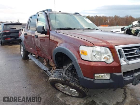 ✅ 2009 Ford Explorer Sport Trac XLT • VIN: 1FMEU51E89UA27241 • Lot: 43700554. Listed on IAAI with 176,305 mi. Free auction sales archive from the USA and detailed vehicle history report at DreamBid. Image 6.
