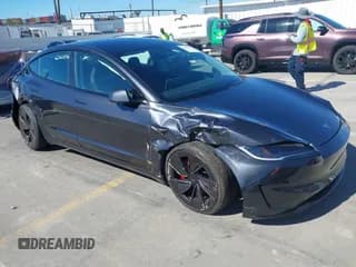 ✅ 2024 Tesla Model 3 Performance • VIN: 5YJ3E1ETXRF787089 • Лот: 43486401. Опубликован ранее на IAAI с пробегом 30 719 миль. Бесплатный доступ к архиву аукционных продаж из США и подробный отчёт об истории автомобиля на DreamBid. Изображение 1.