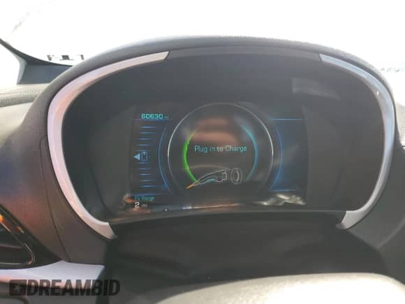 2018 Chevrolet Volt LT z VIN 1G1RC6S58JU157076, wystawiony jako Copart lot #47138633 z przebiegiem 60 630 mil mil oraz . Historia ofert i sprzedaży dostępna na DreamBid. Obrazek 9.