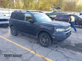 ✅ 2021 Ford Bronco Sport Big Bend • VIN: 3FMCR9B61MRB31609 • Lot: 43490351. Wystawiony na IAAI z przebiegiem 99 069 mil. Bezpłatny archiwum sprzedaży aukcyjnych z USA i szczegółowy raport historii pojazdu na DreamBid. Zdjęcie 1.