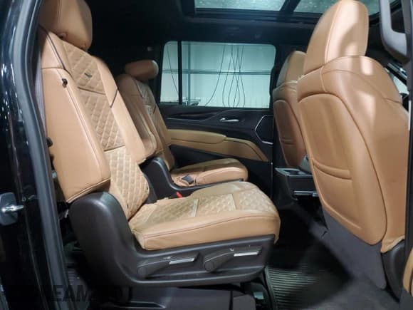 ✅ 2023 Cadillac Escalade ESV 4WD Sport • VIN: 1GYS4PKL7PR512500 • Lot: 48569975. Listed on Copart with Not provided. Free auction sales archive from the USA and detailed vehicle history report at DreamBid. Image 11.